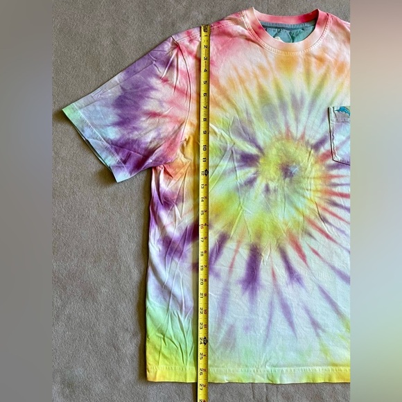 Tommy Bahama Men’s Tie Dye Shirt Medium Short Sleeve Crew Neck Multicolor - Picture 4 of 6
